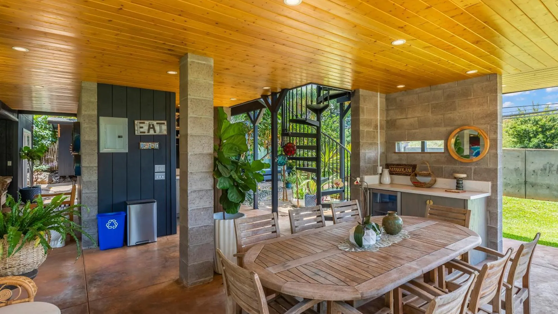 Homestay Mangolani Inn Paia United States